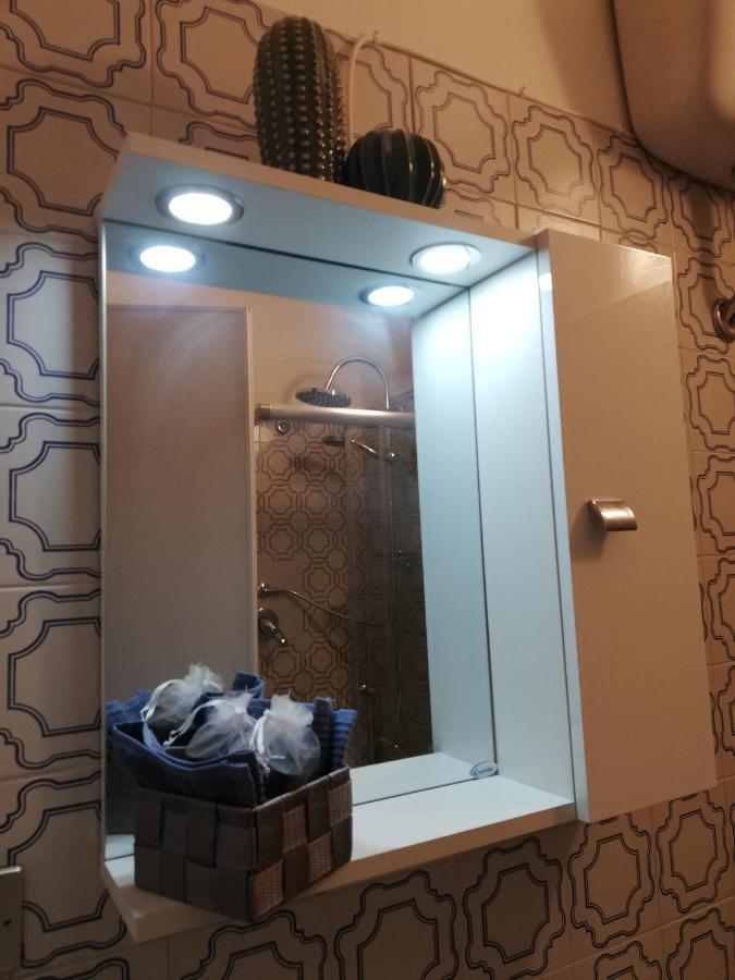 Nino E Issi Apartment ترييستي المظهر الخارجي الصورة