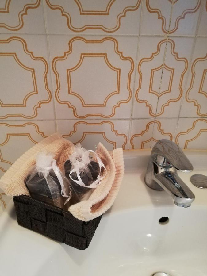 Nino E Issi Apartment ترييستي المظهر الخارجي الصورة